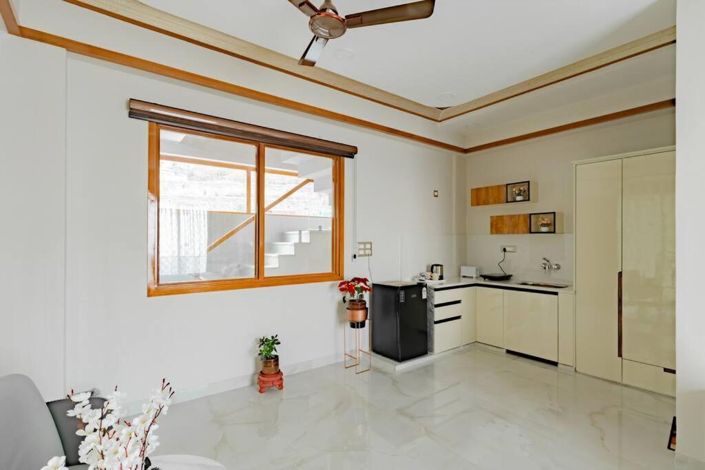 The Sage Villa - Luxury Homestay In เดห์ราดุน ภายนอก รูปภาพ