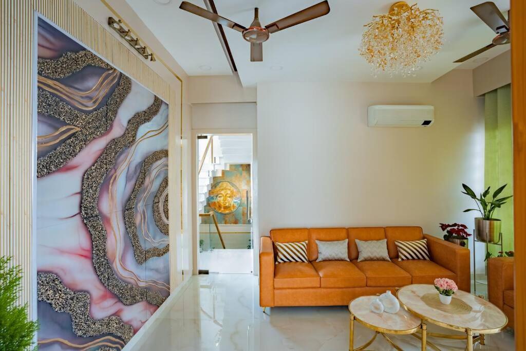 The Sage Villa - Luxury Homestay In เดห์ราดุน ภายนอก รูปภาพ