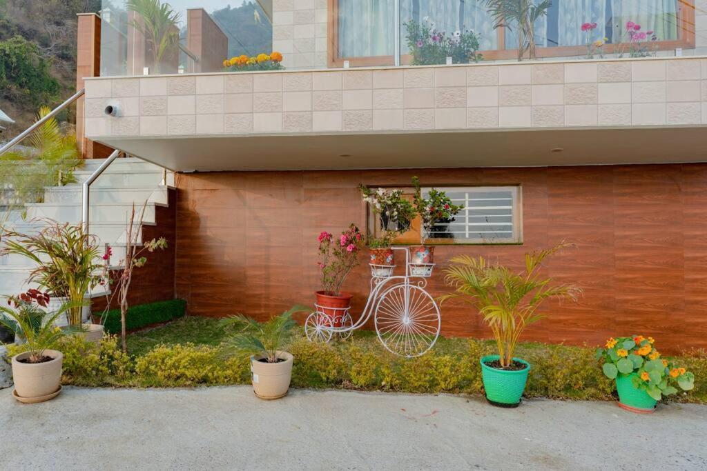 The Sage Villa - Luxury Homestay In เดห์ราดุน ภายนอก รูปภาพ